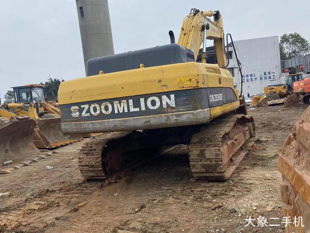 中联重科 ZE360E 挖掘机