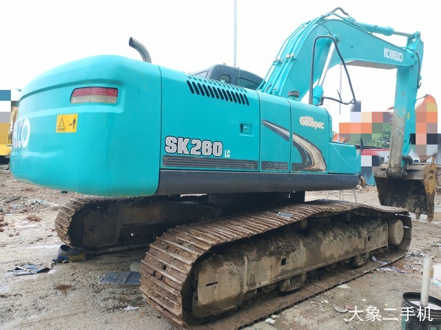 神钢 SK260LC-8 挖掘机