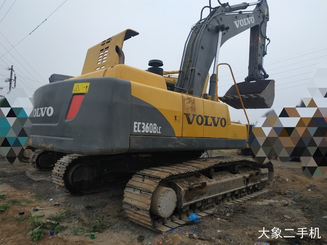 沃尔沃 EC360BLC 挖掘机