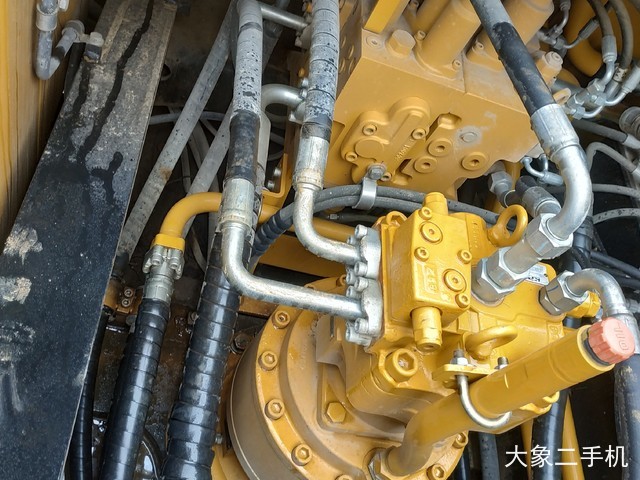 三一重工 SY265C 挖掘机