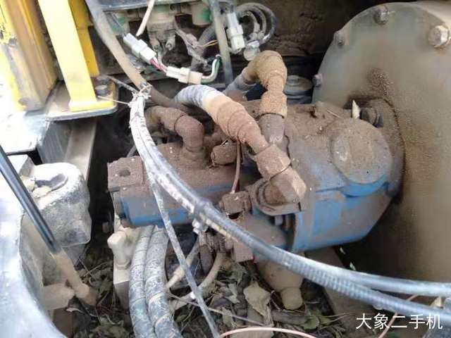 现代 R60-7 挖掘机