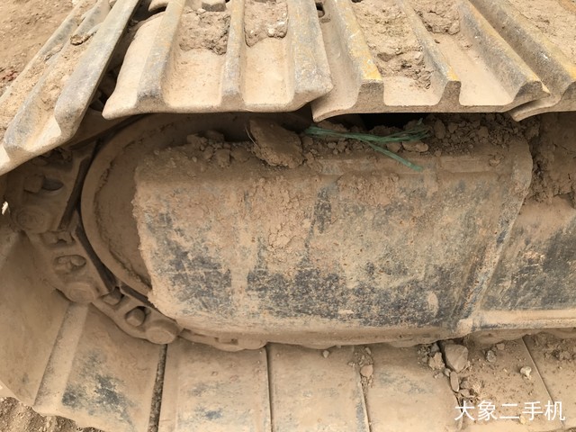 沃尔沃 EC240B 挖掘机