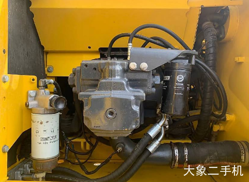 小松 PC200-8N1 挖掘机