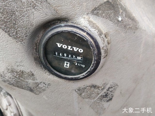 沃尔沃 EC480DL 挖掘机