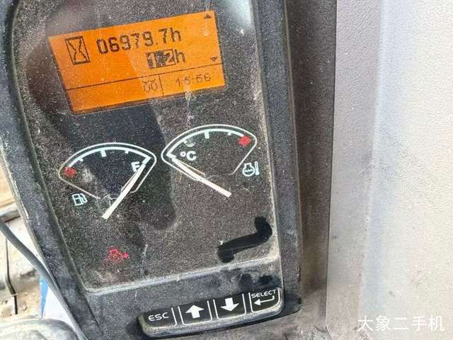 沃尔沃 EC80D 挖掘机