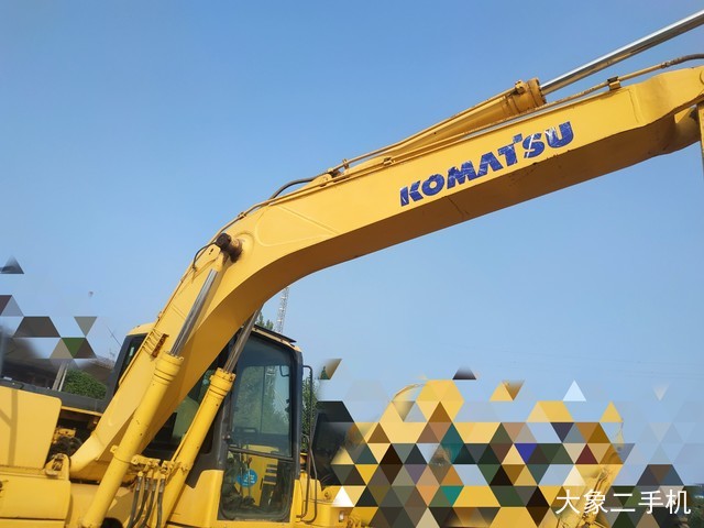 小松 PC130-7 挖掘机