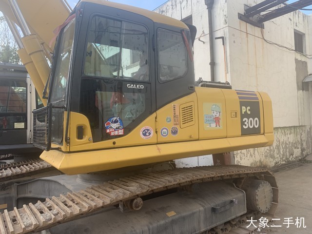 小松 PC300-7 挖掘机