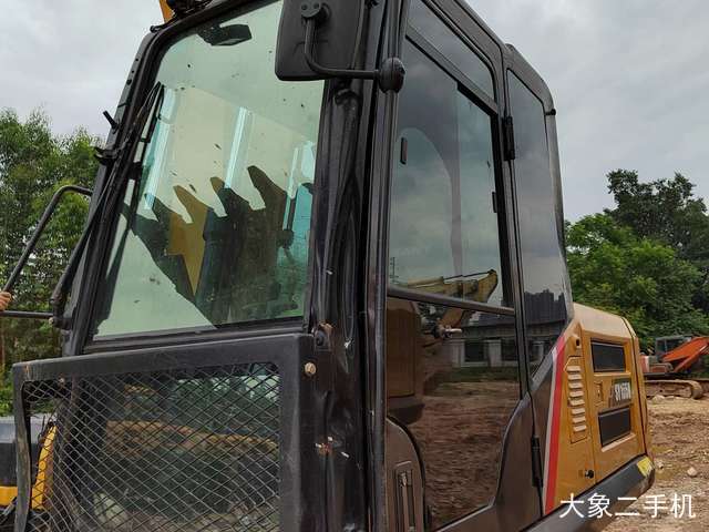 三一重工 SY155H 挖掘机