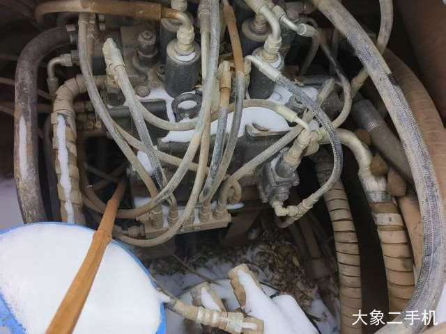 山东临工 E6250F 挖掘机