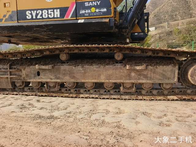 三一重工 SY265C-10 挖掘机