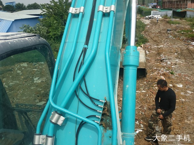 神钢 SK260LC-10 挖掘机