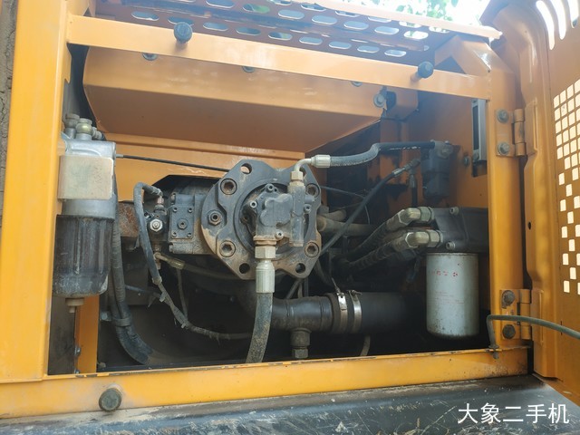 三一重工 SY235C-9 挖掘机