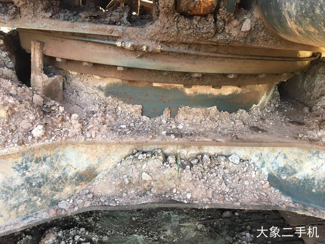 现代 R150LC-9 挖掘机