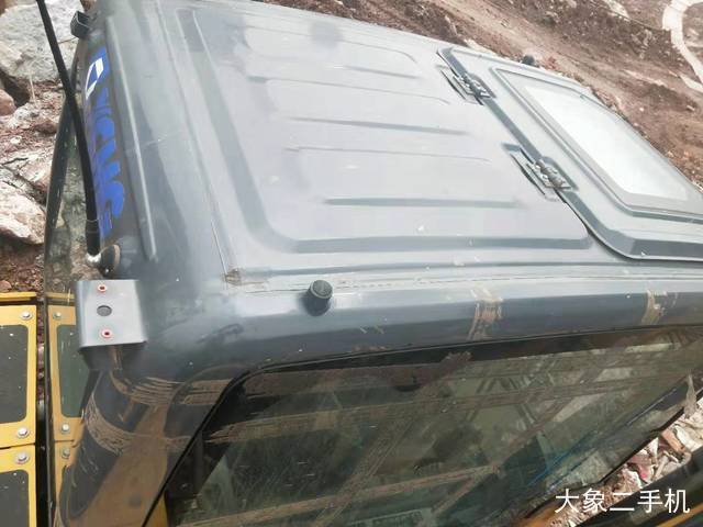 徐工 XE135D 挖掘机