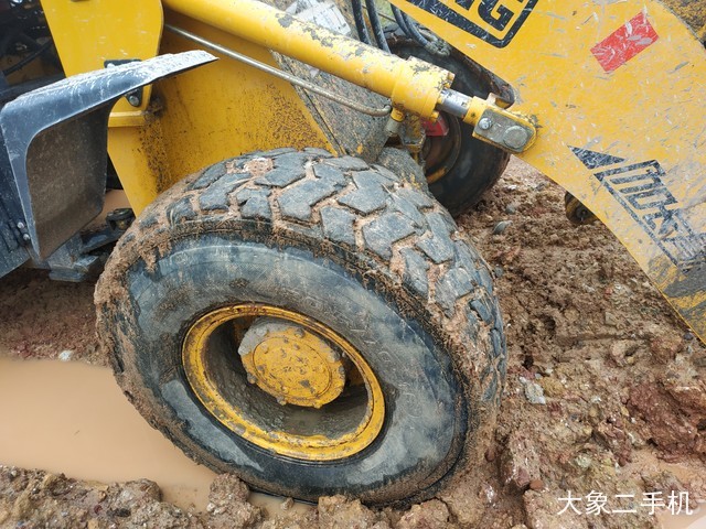 山东神工 ZL930 装载机