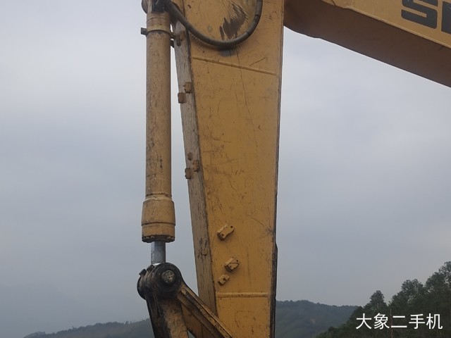 山东临工 E6210F 挖掘机