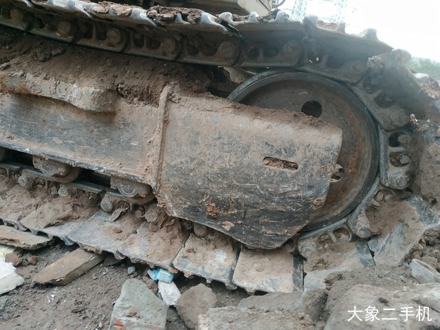 徐工 XE135B 挖掘机