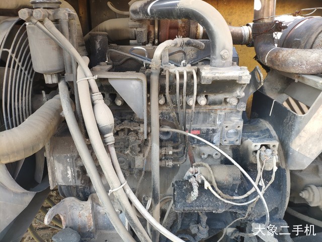 徐工 XE80 挖掘机