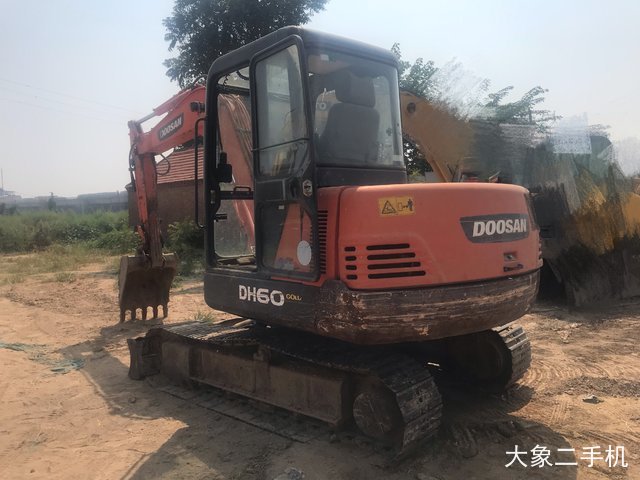 斗山 DH55-V 挖掘机