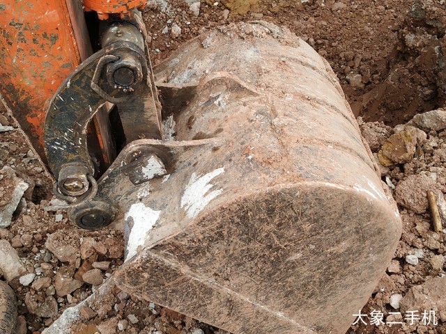 远山机械 YS765-8 挖掘机