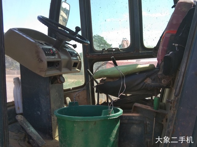 洛阳路通 LT220S 压路机