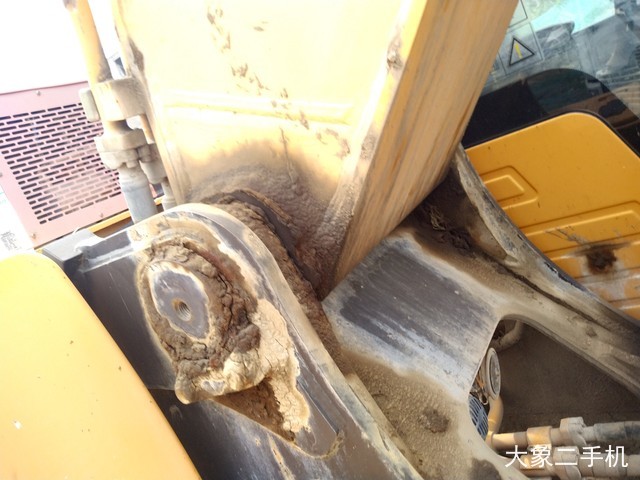 三一重工 SY225C 挖掘机