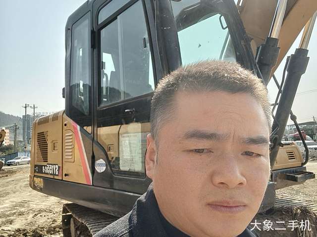 三一重工 SY115C-9 挖掘机