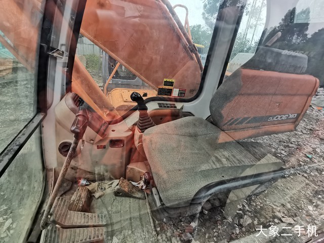 斗山 DH220LC-9E 挖掘机