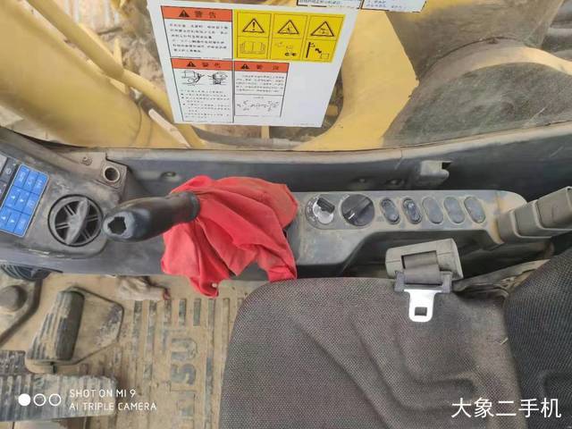 小松 PC240LC-8 挖掘机