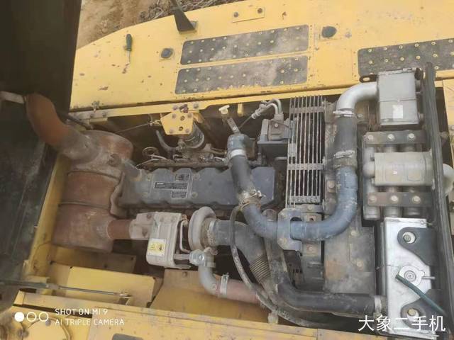 小松 PC240LC-8 挖掘机