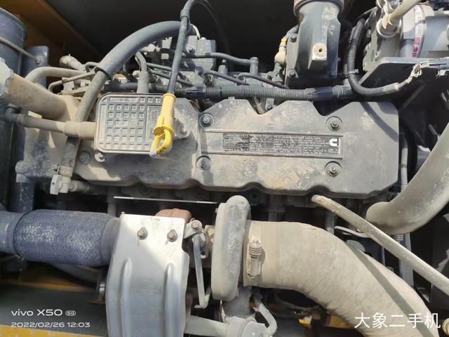 徐工 XE215D 挖掘机