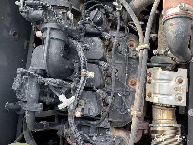 山东临工 E6135F 挖掘机