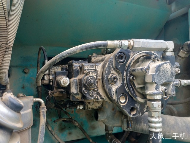 神钢 SK350LC-8 挖掘机