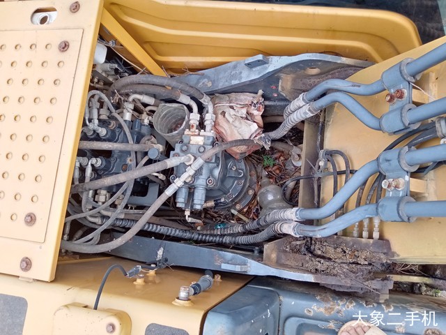 徐工 XE135D 挖掘机