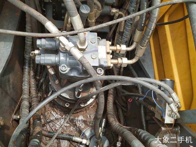 徐工 XE60D 挖掘机