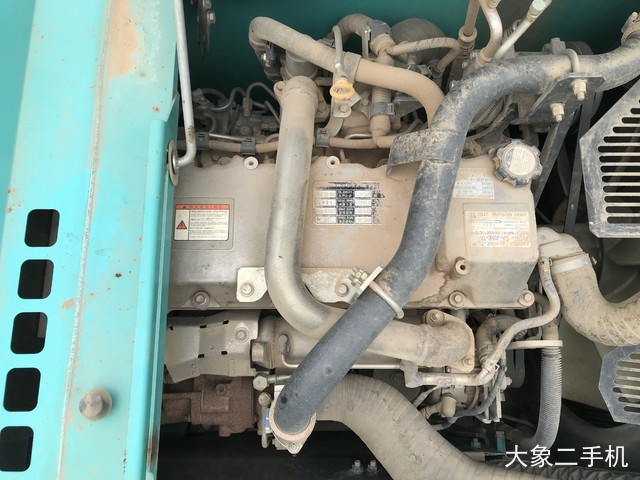 神钢 SK200-10 挖掘机