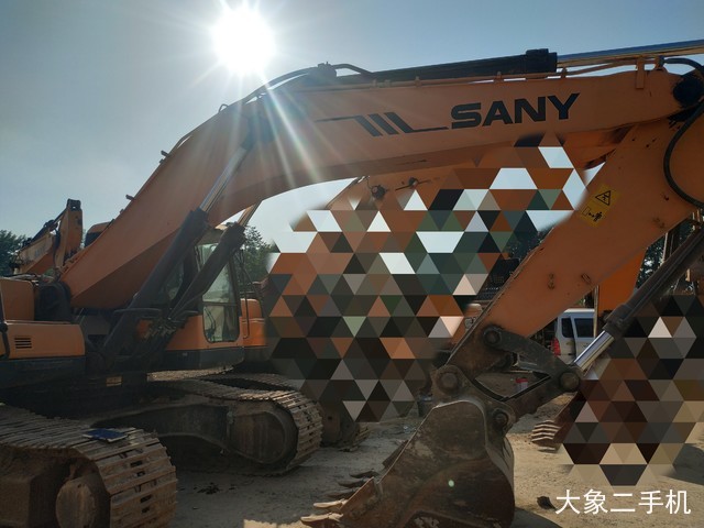 三一重工 SY285C 挖掘机