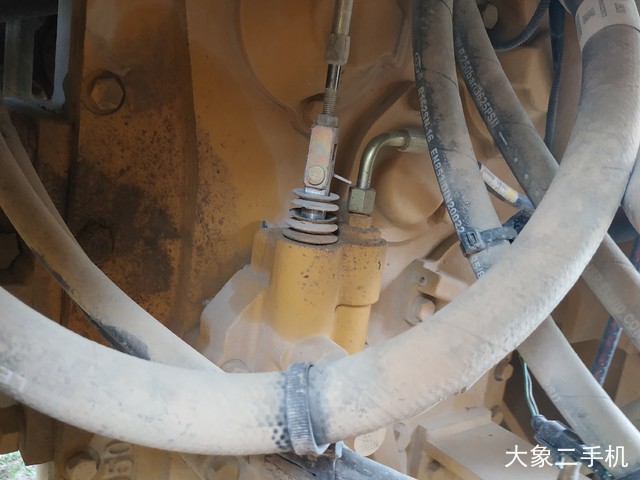 山工 SEM652D 装载机