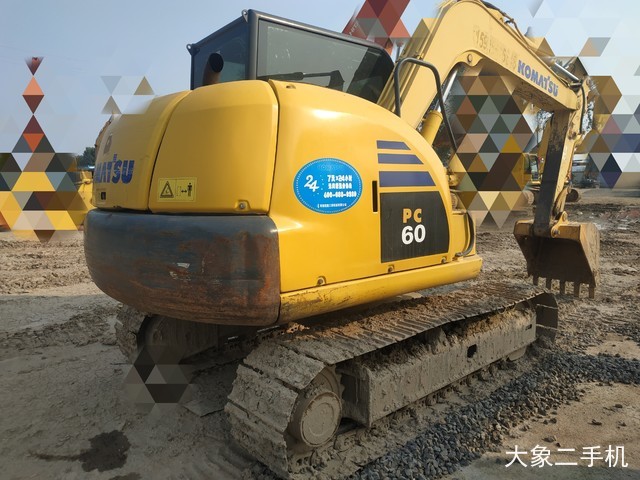 小松 PC60-8 挖掘机