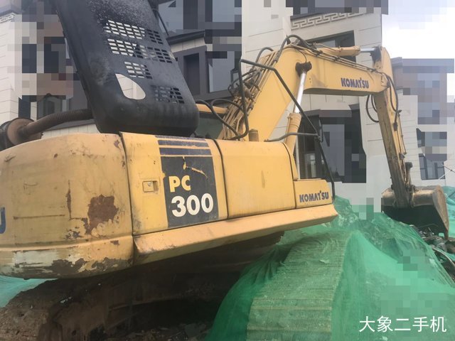 小松 PC270-7 挖掘机