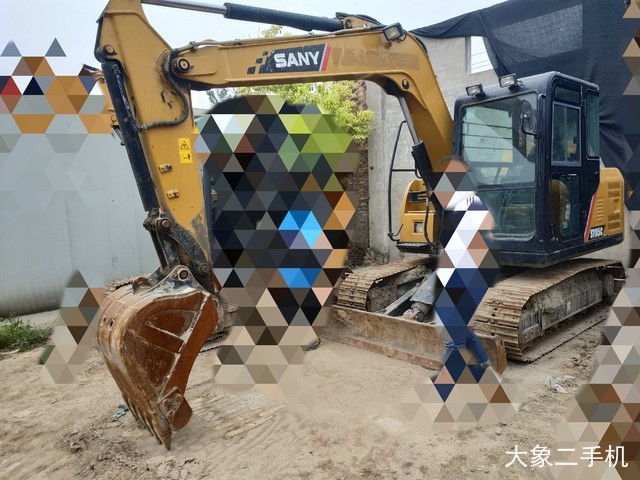三一重工 SY75C 挖掘机