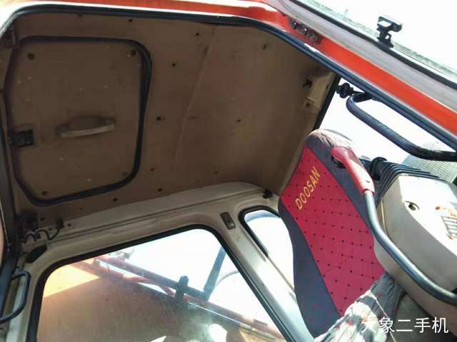 斗山 DH215-7 挖掘机