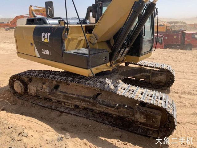 卡特彼勒 326DL 挖掘机