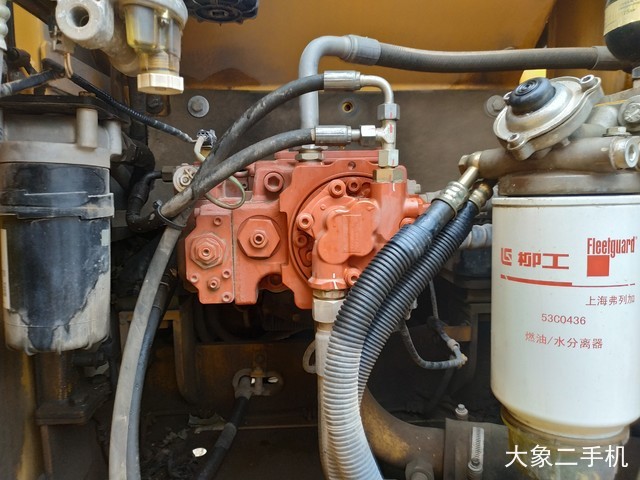 柳工 CLG915E 挖掘机