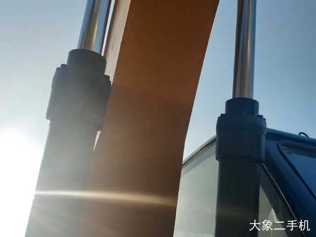 杰西博 JCB220 挖掘机