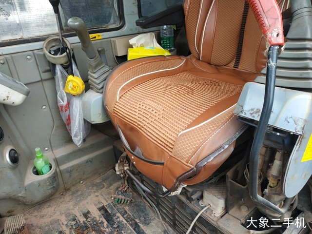 恒天九五 JV70-7 挖掘机