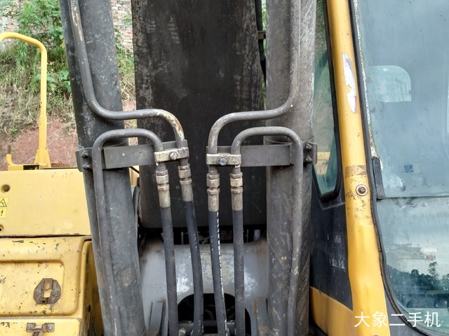 沃尔沃 EC210BLC 挖掘机