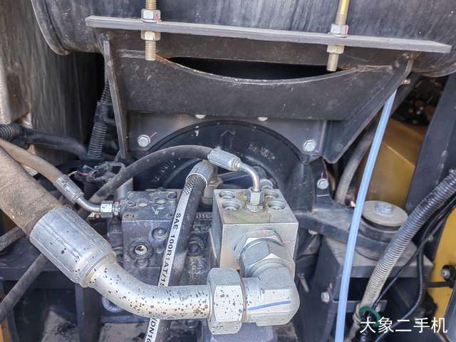 徐工 XE75G 挖掘机