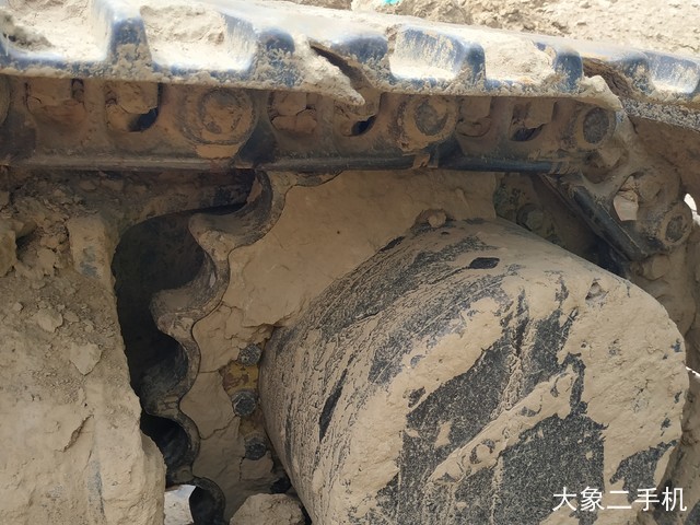 沃尔沃 EC210BLC 挖掘机