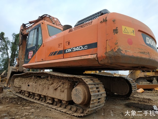 斗山 DH300LC-7 挖掘机